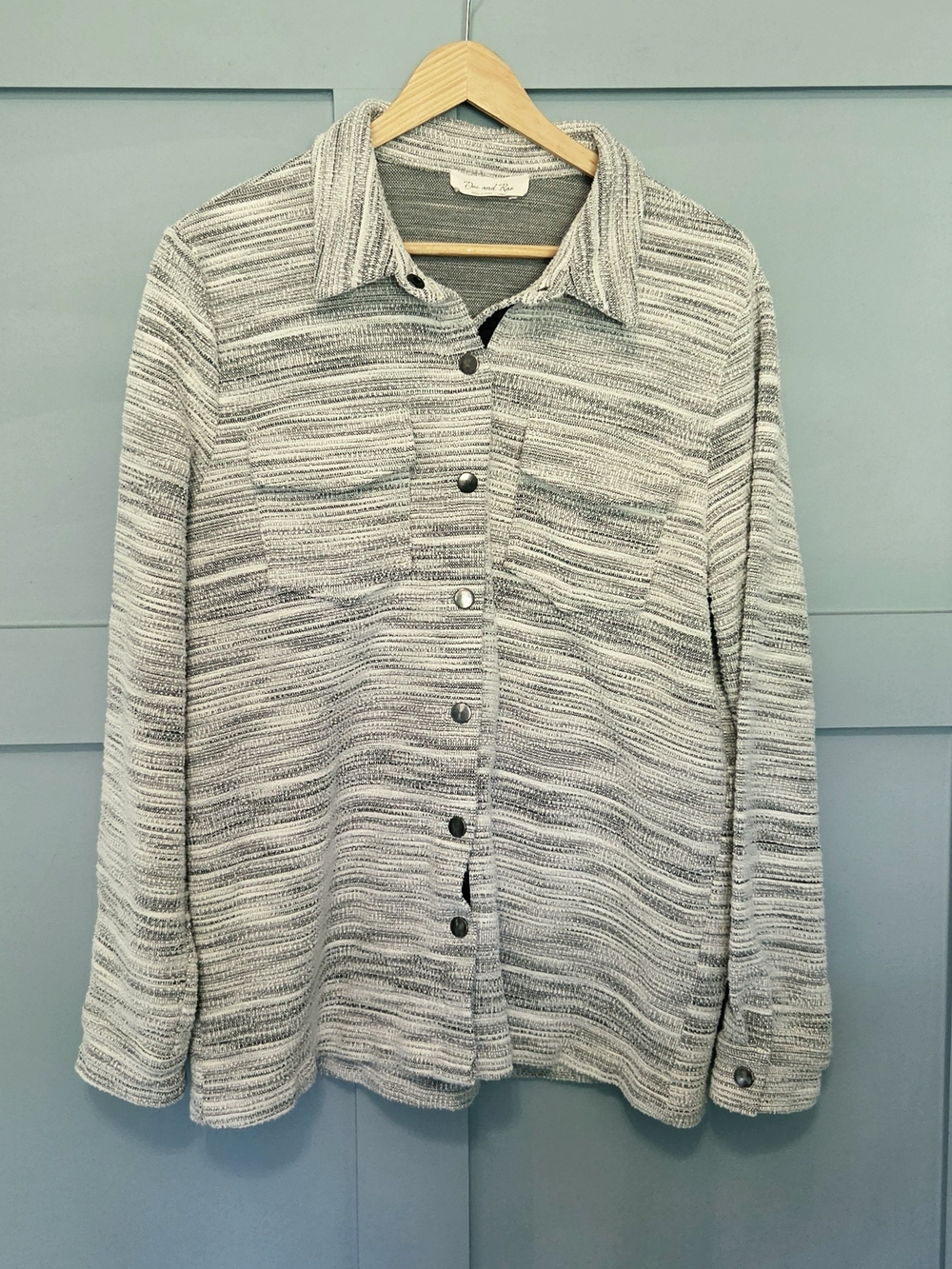 Striped Snap-Up Shirt / Jacket in Gray and White